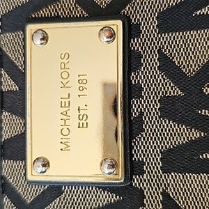 Michael Kors wallet